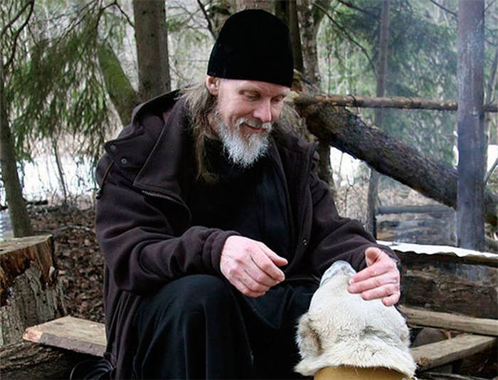 How to pray for the animals?